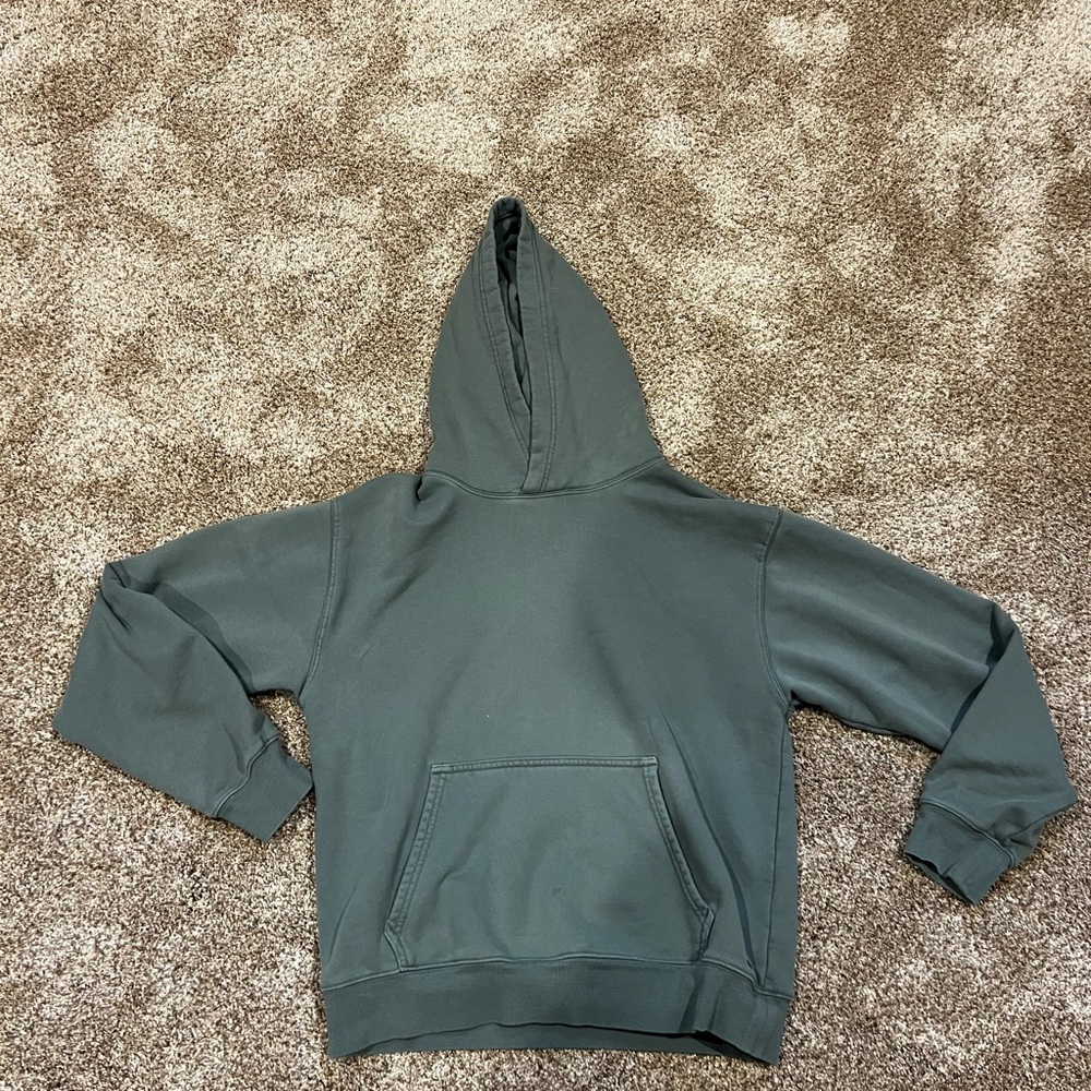 TNA Aritzia Women’s Hooded Sweatshirt